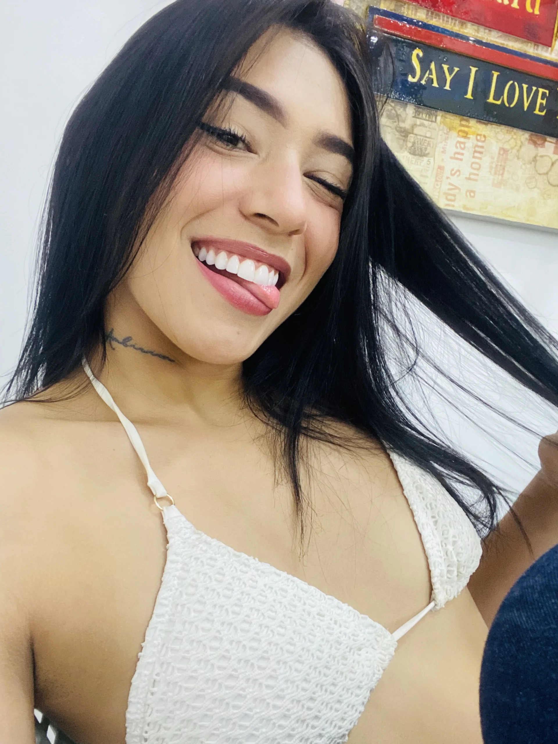 XXX Porn Photo of Nude Sassy--Girl 91