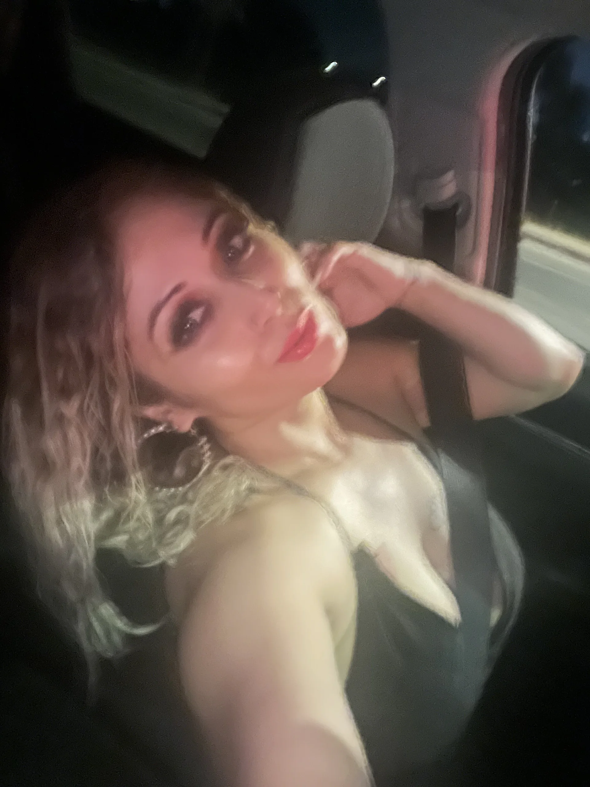 XXX Porn Photo of Nude queenofheartshabibi 2