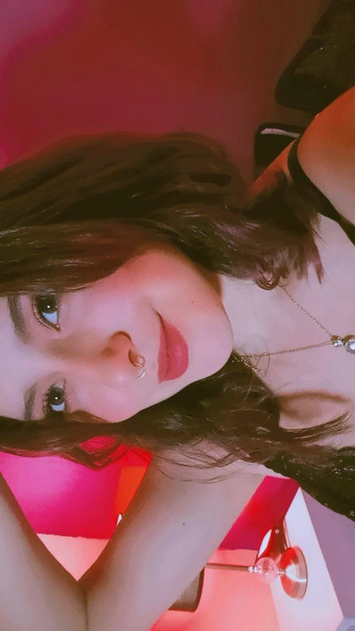 XXX Porn Photo of Nude Kendaall_sweet 7