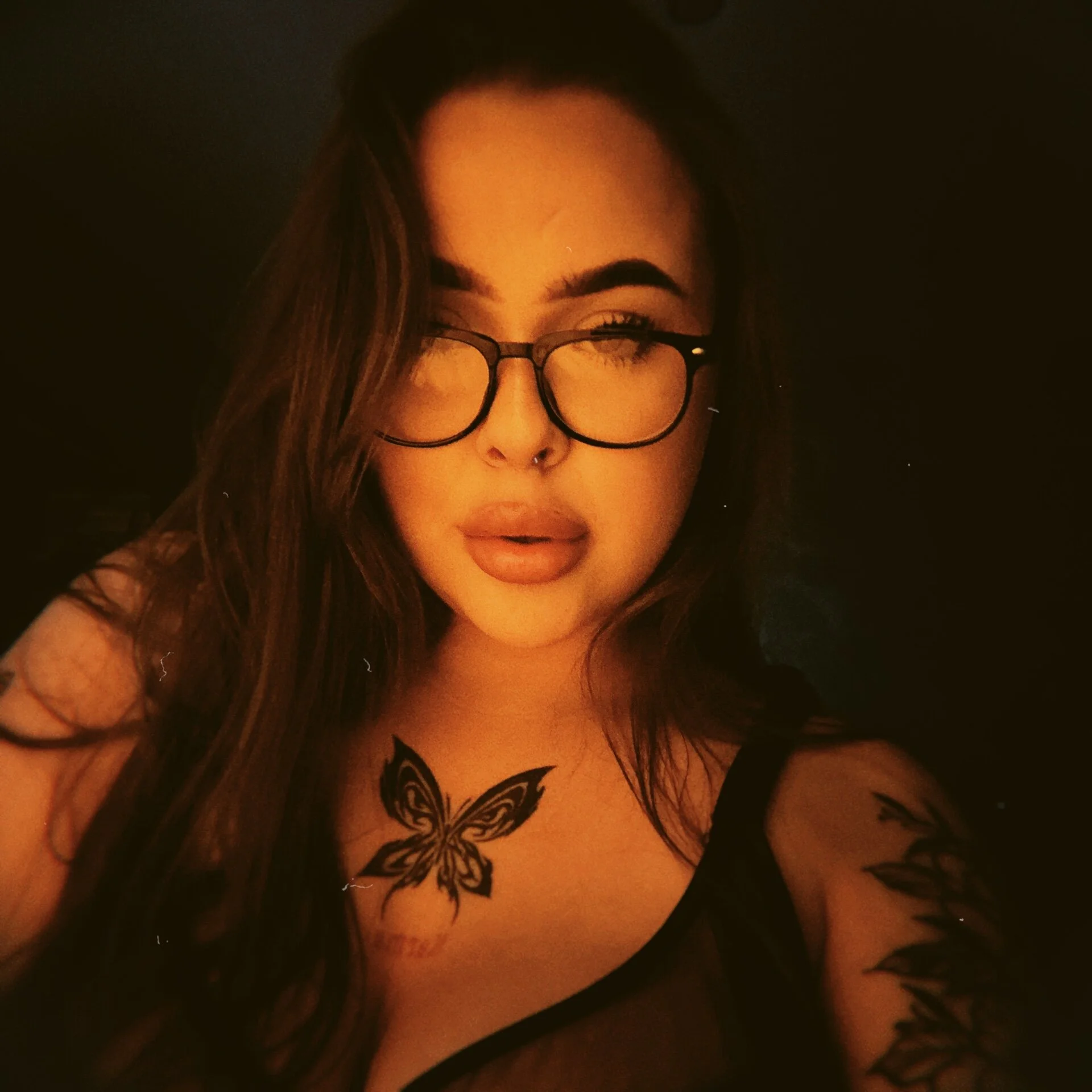 XXX Porn Photo of Nude MaeWilkins 18
