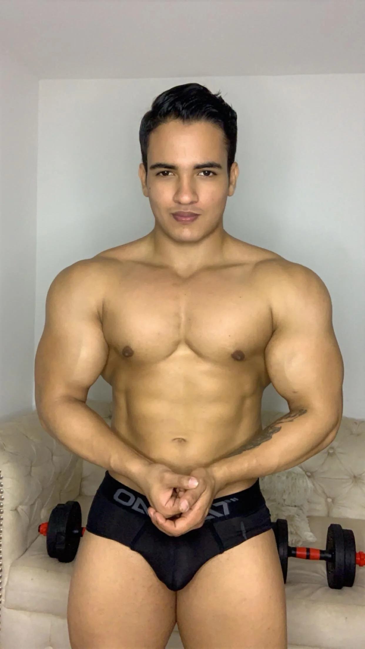 XXX Porn Photo of Nude jhon_nicolas 5