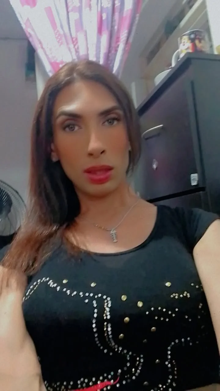 XXX Porn Photo of Nude Natie_horny 3