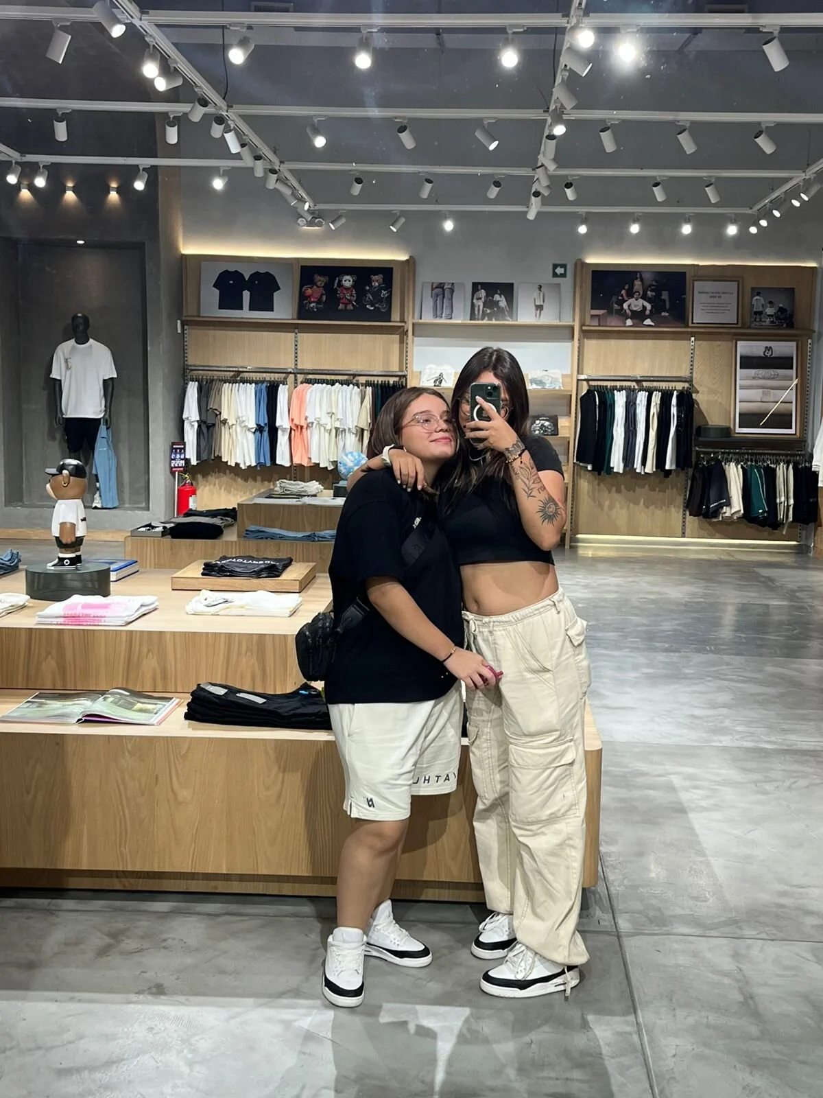 XXX Porn Photo of Nude Annieandhannie 6