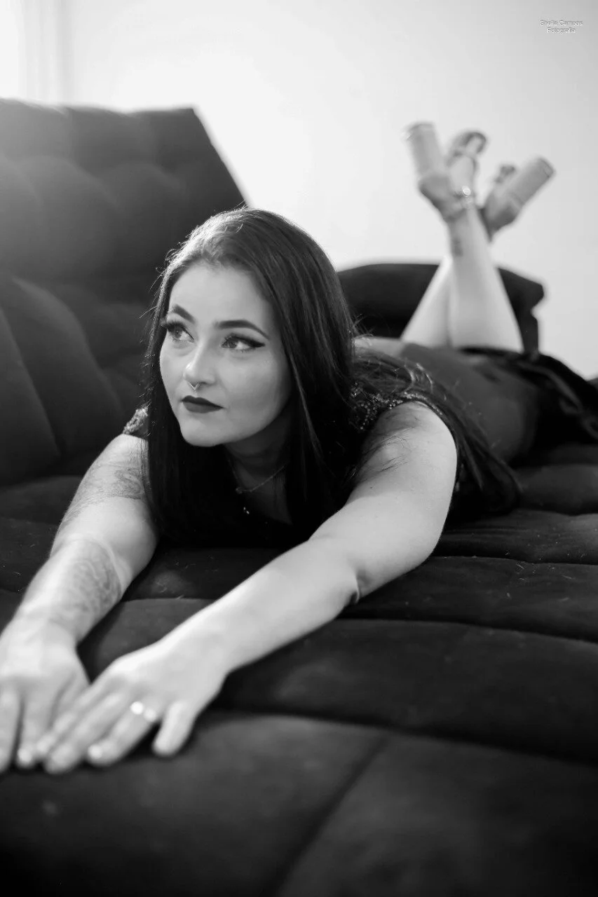 XXX Porn Photo of Nude LauraColour 3