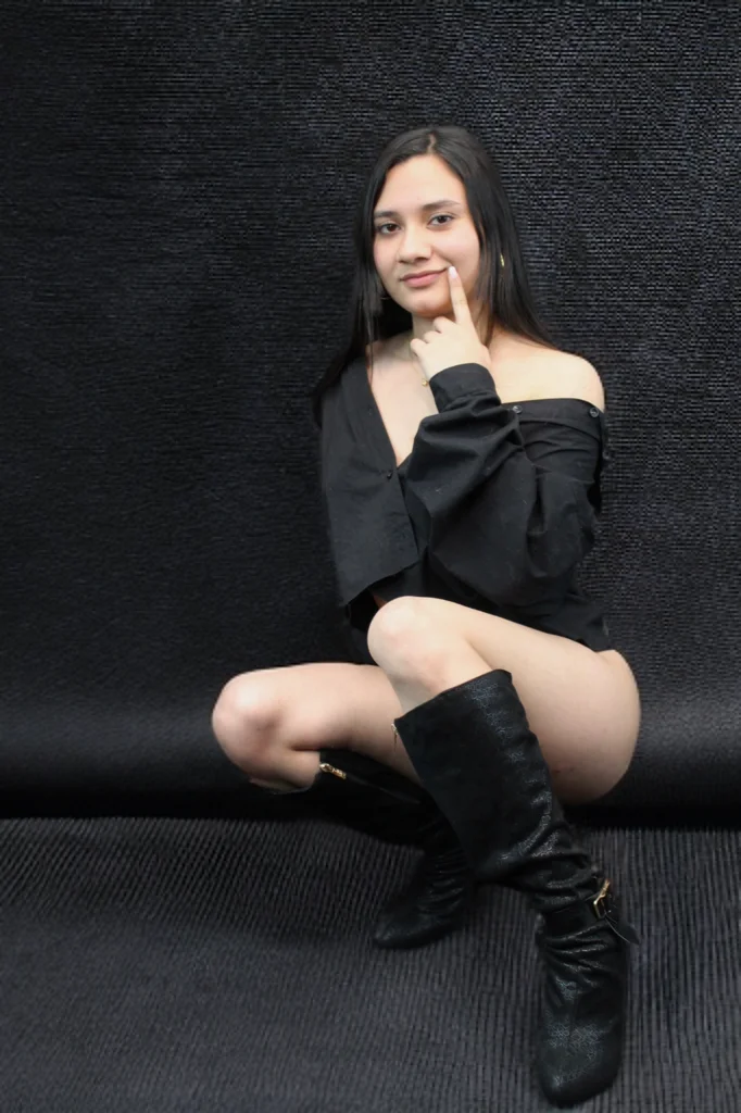 XXX Porn Photo of Nude emmars_ 181