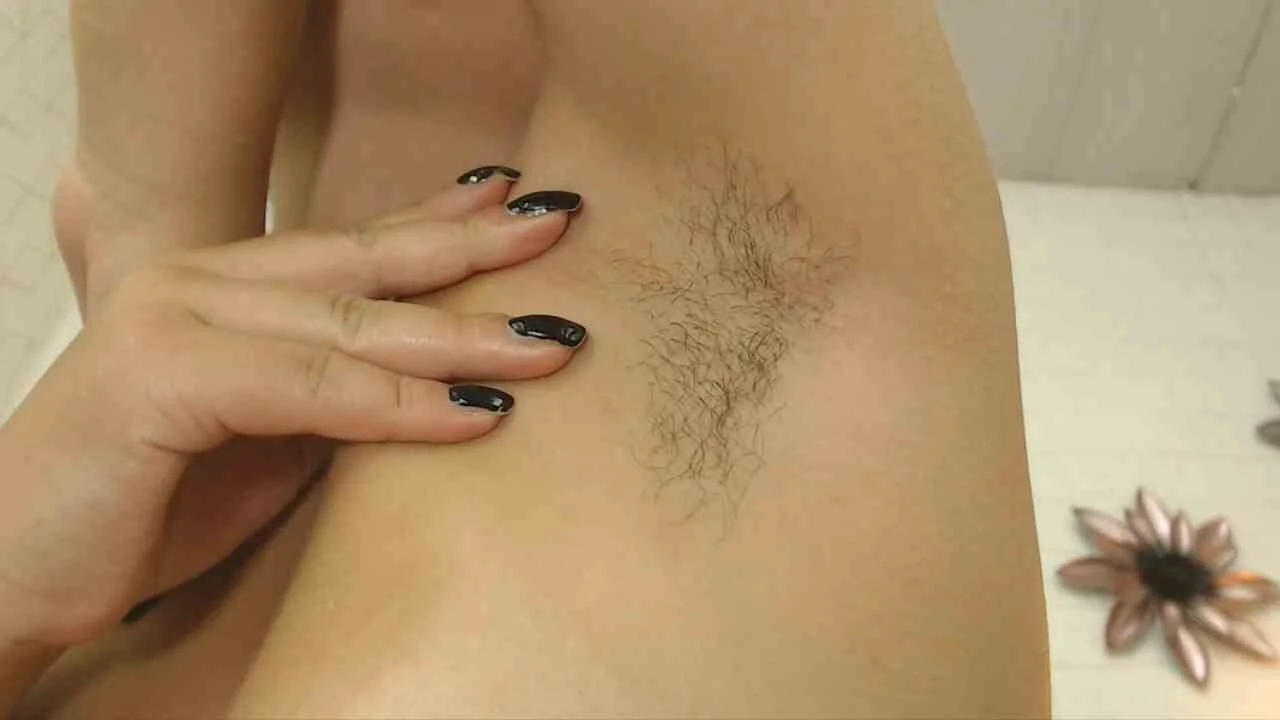 XXX Porn Photo of Nude hairy_pussywet 25