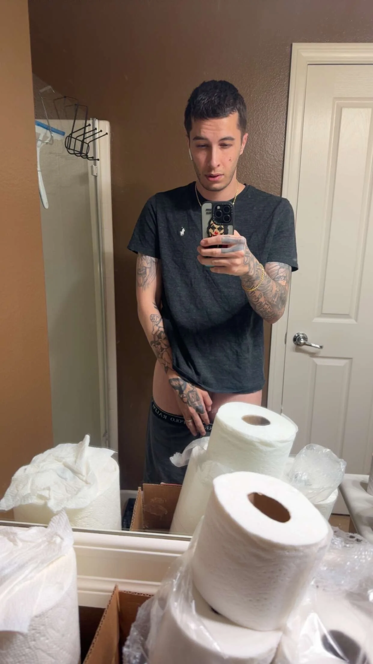 XXX Porn Photo of Nude JuicyJoshy 114