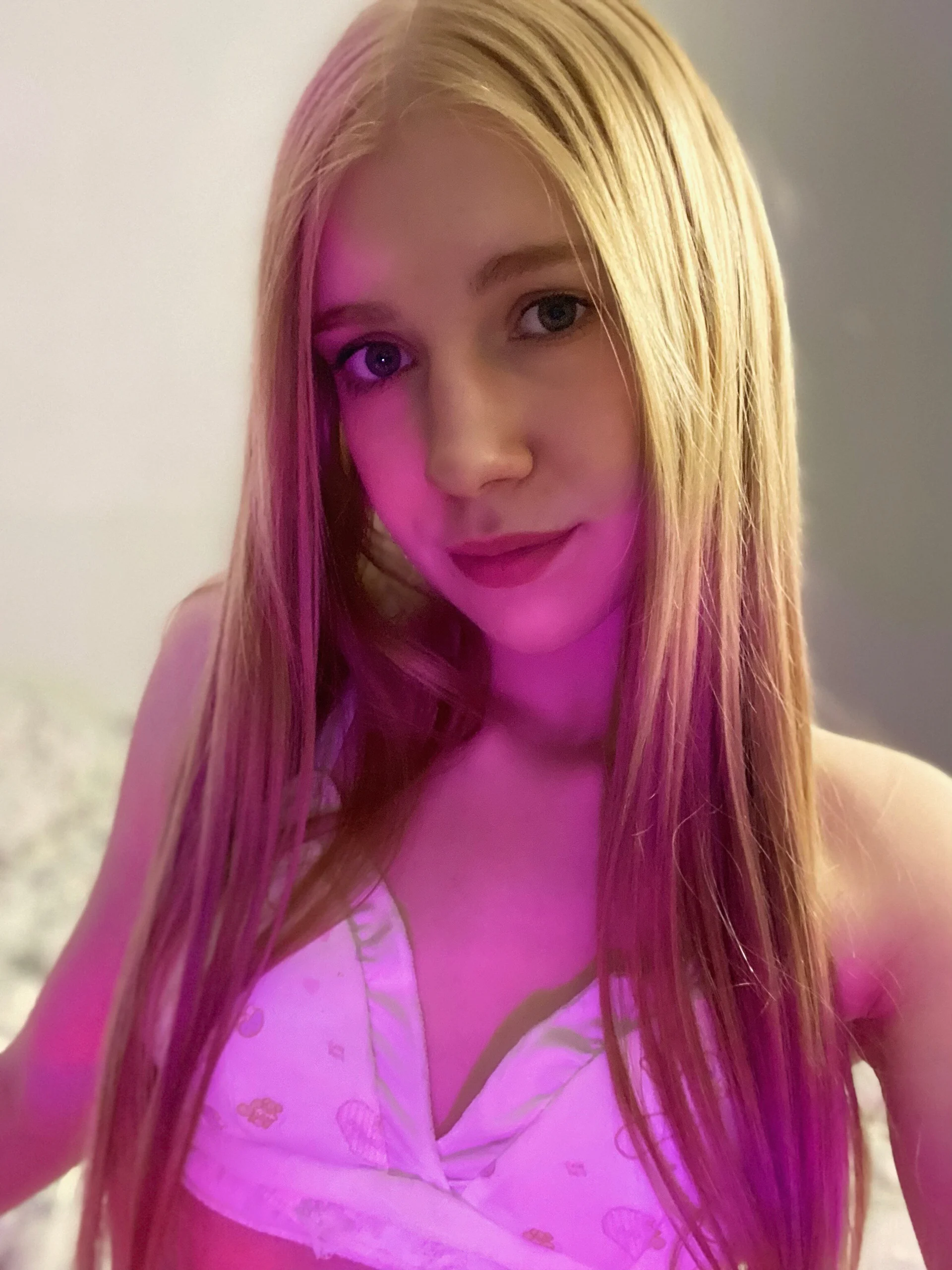XXX Porn Photo of Nude WetKaylaa 1