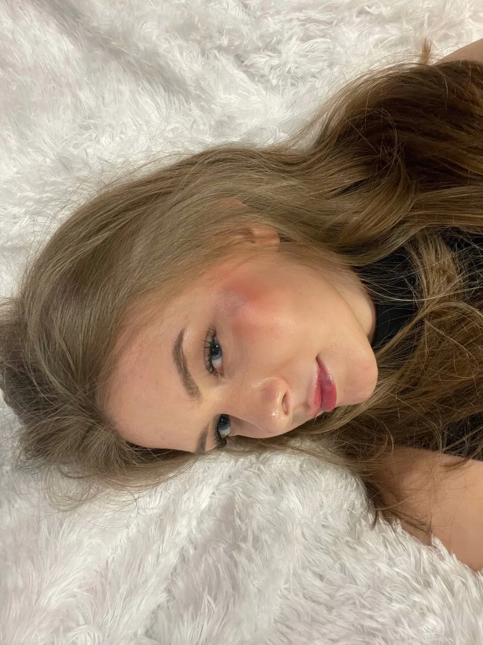 XXX Porn Photo of Nude Naomi_Girly 7