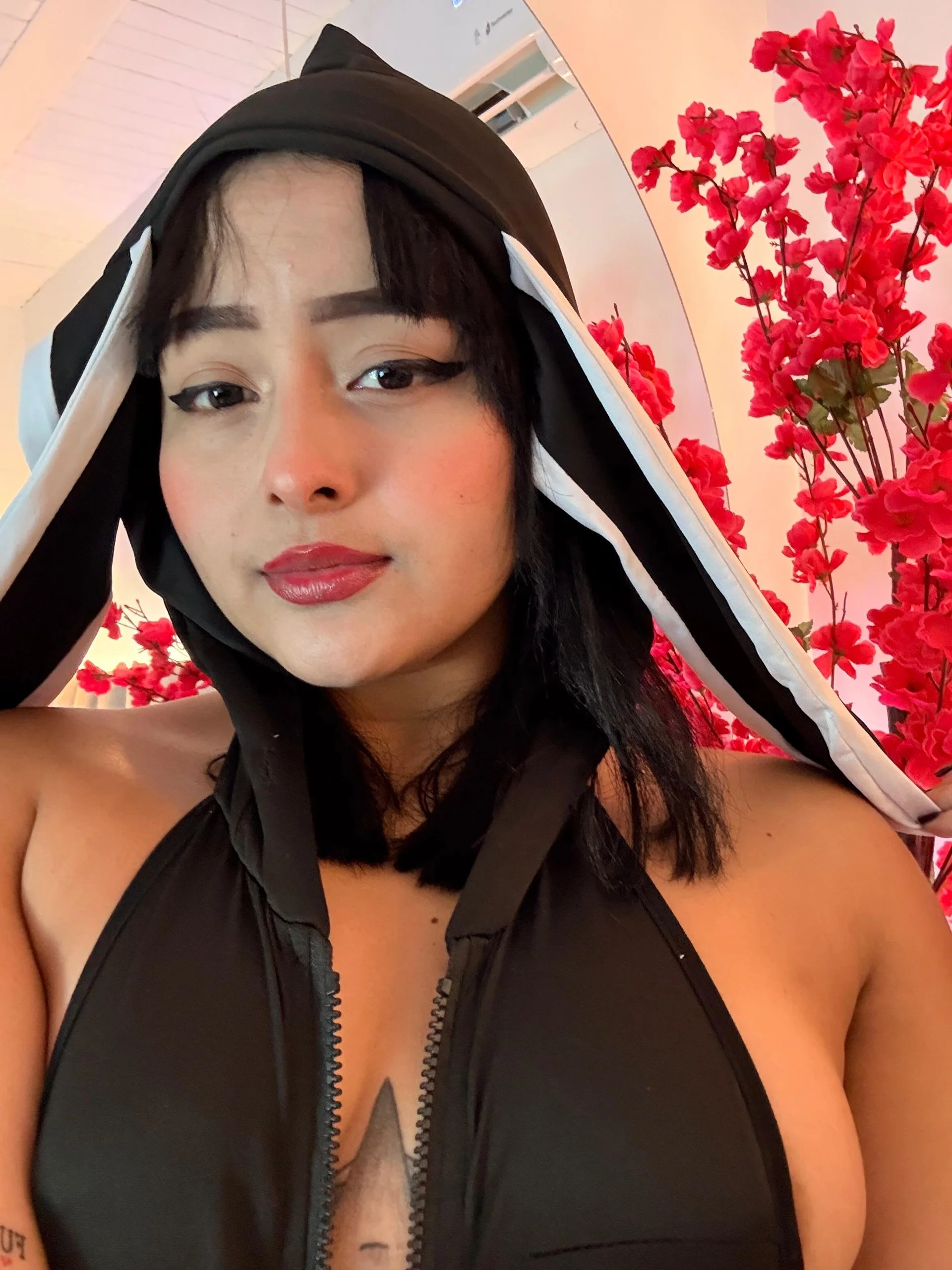 XXX Porn Photo of Nude KimVelezz 25