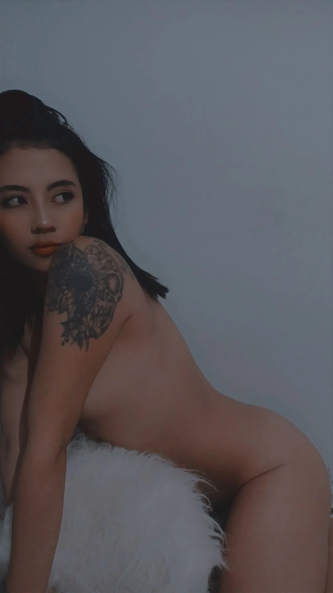 XXX Porn Photo of Nude Little_Swan 1