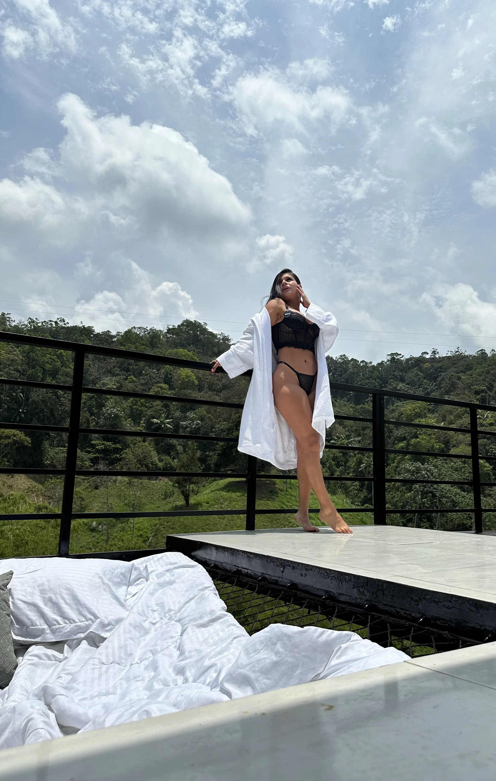 XXX Porn Photo of Nude Elara_Luxe 9