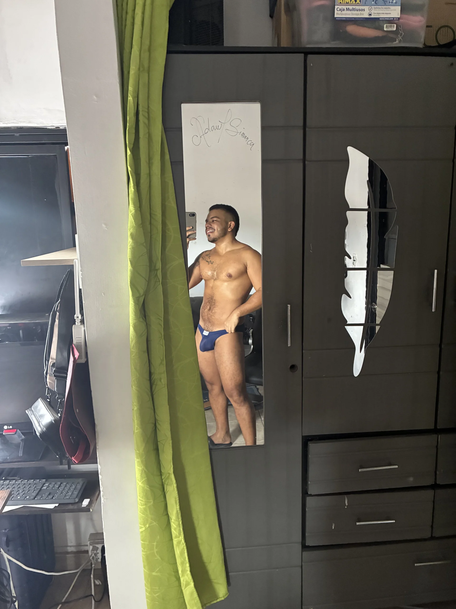 XXX Porn Photo of Nude Naughty_Charly 3