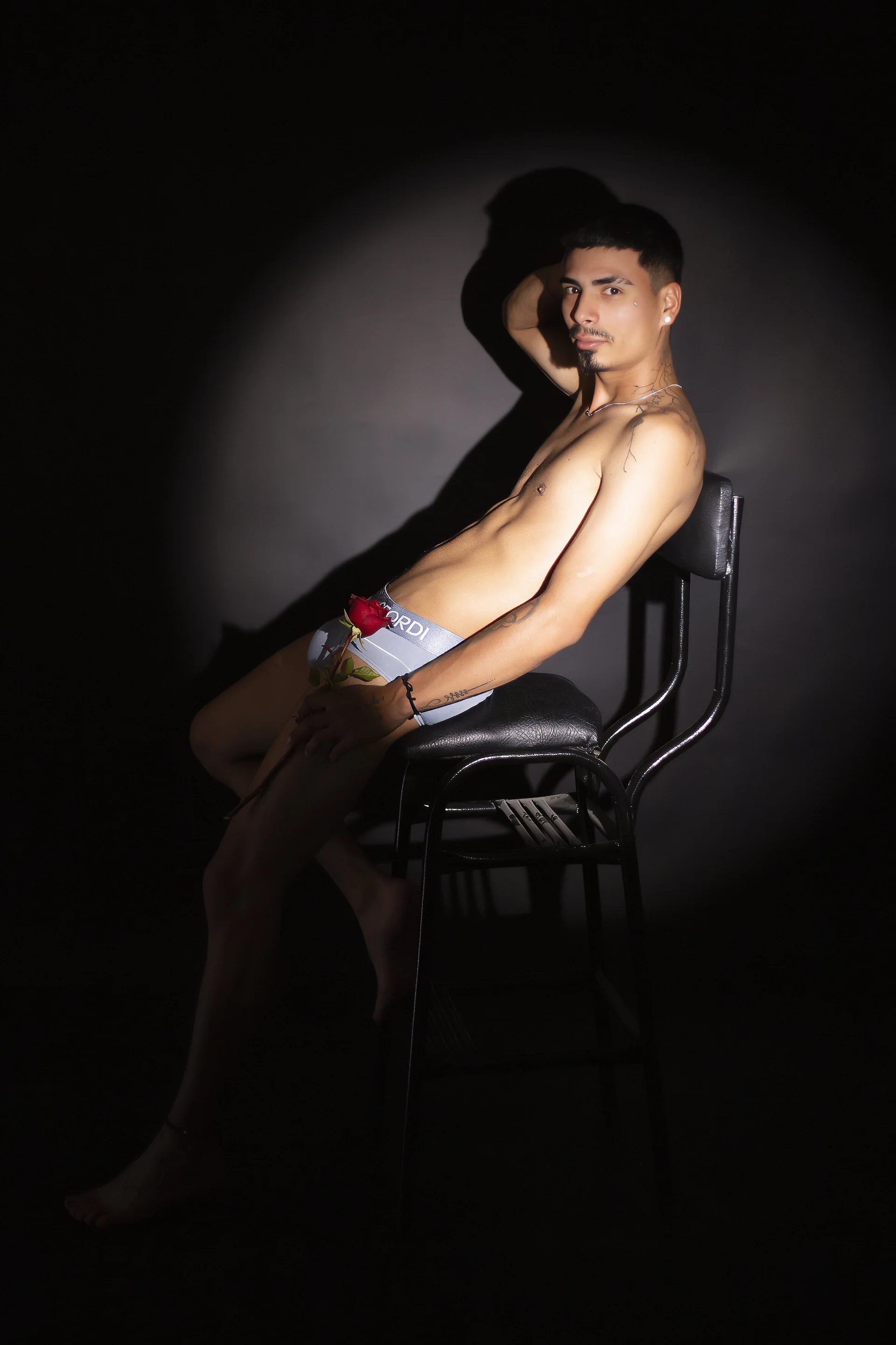 XXX Porn Photo of Nude Axel_saenzz 14