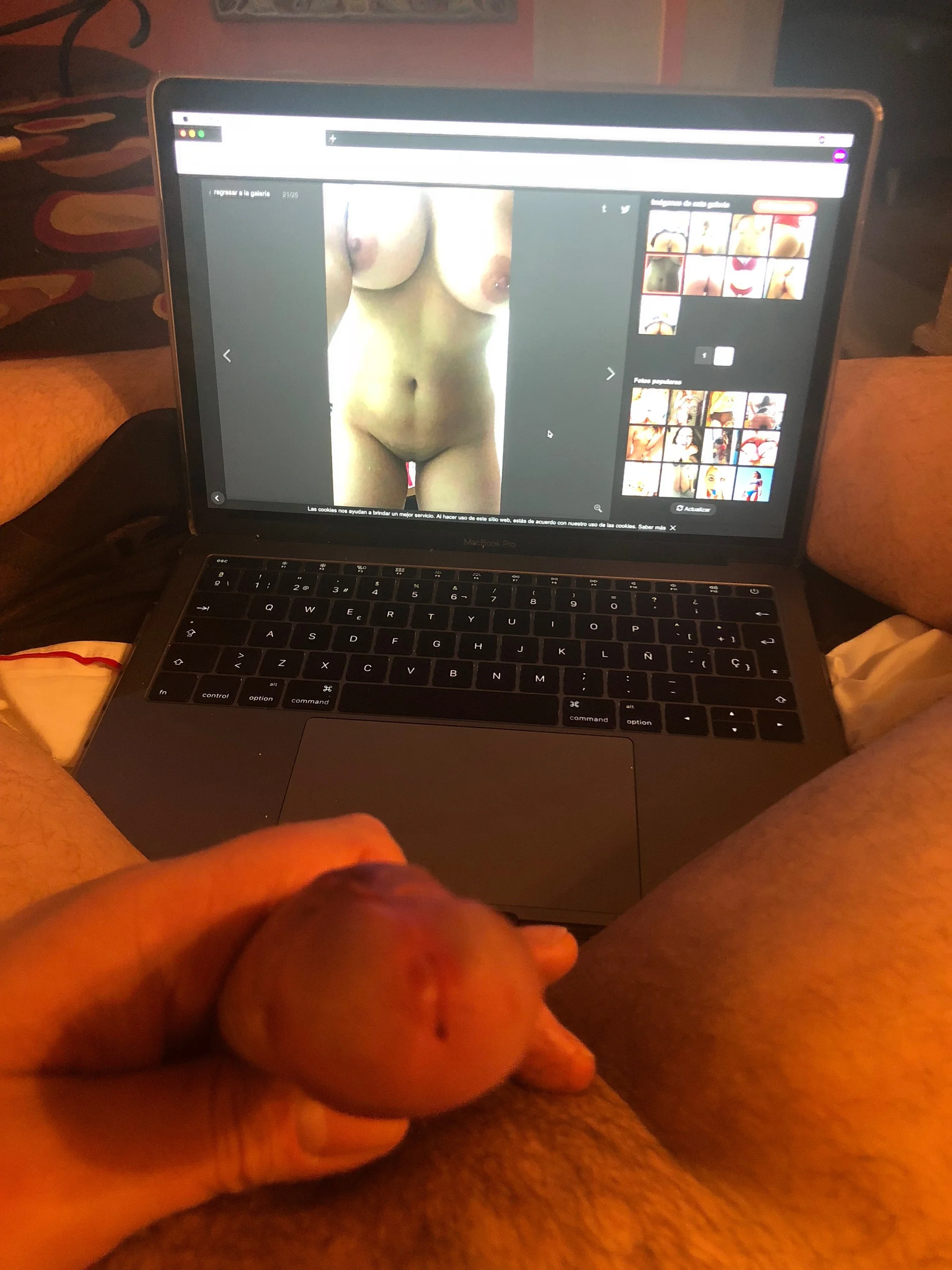 XXX Porn Photo of Nude democratic 4
