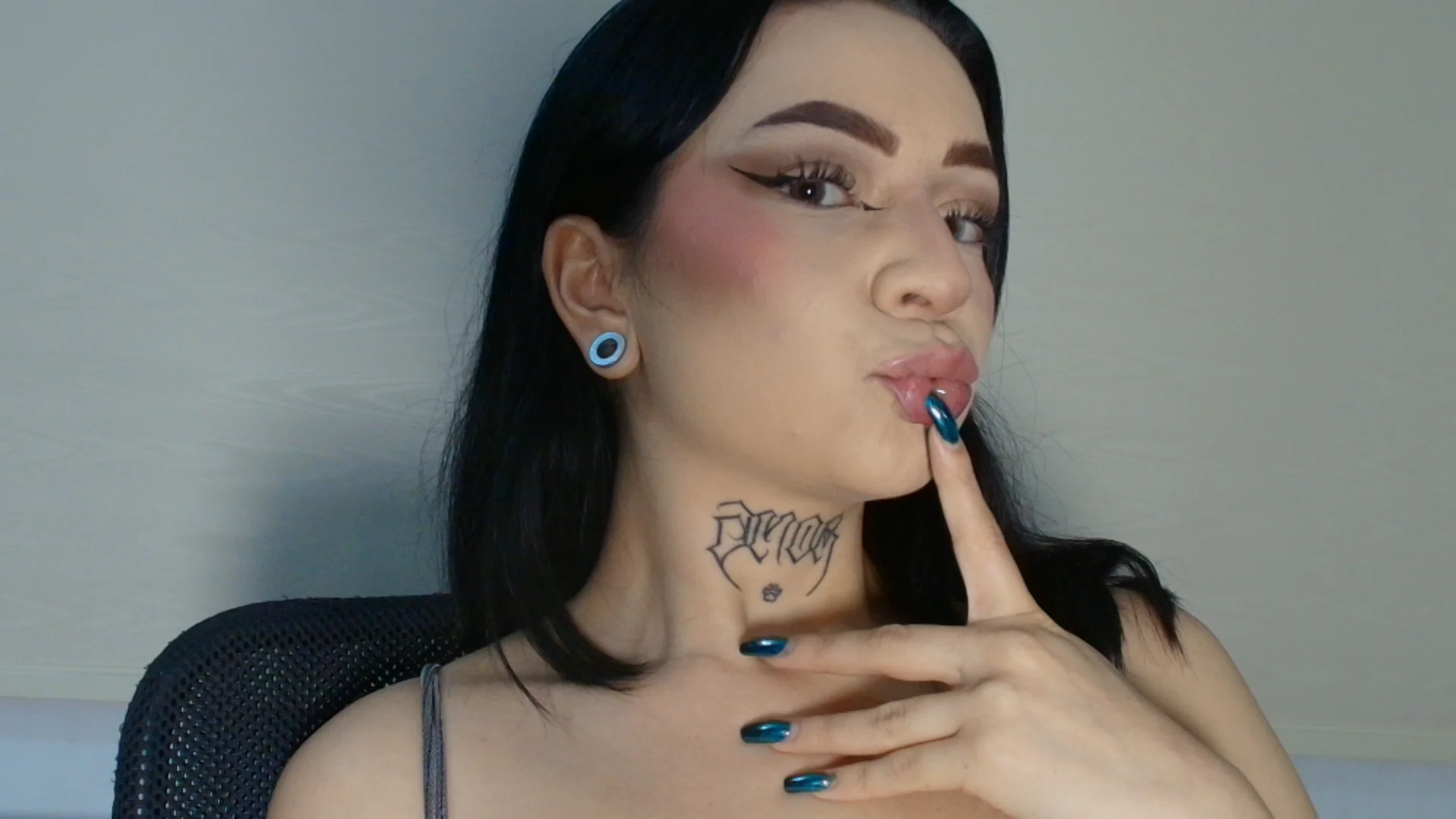 XXX Porn Photo of Nude Kollontai 7