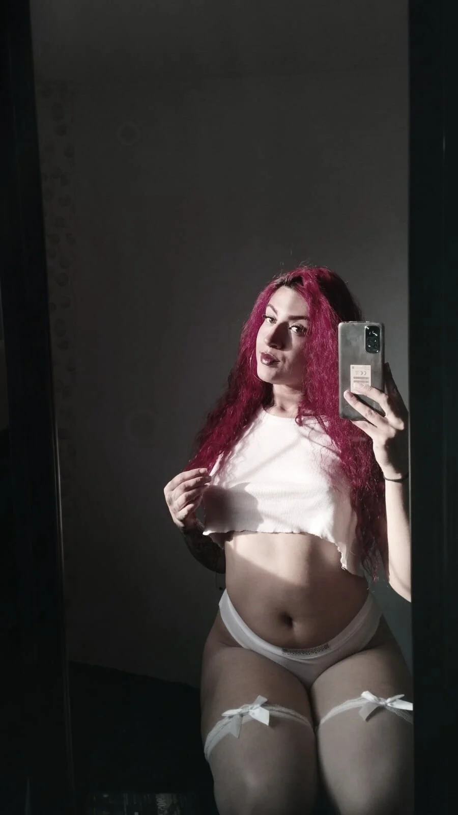 XXX Porn Photo of Nude gabii_hardy 22