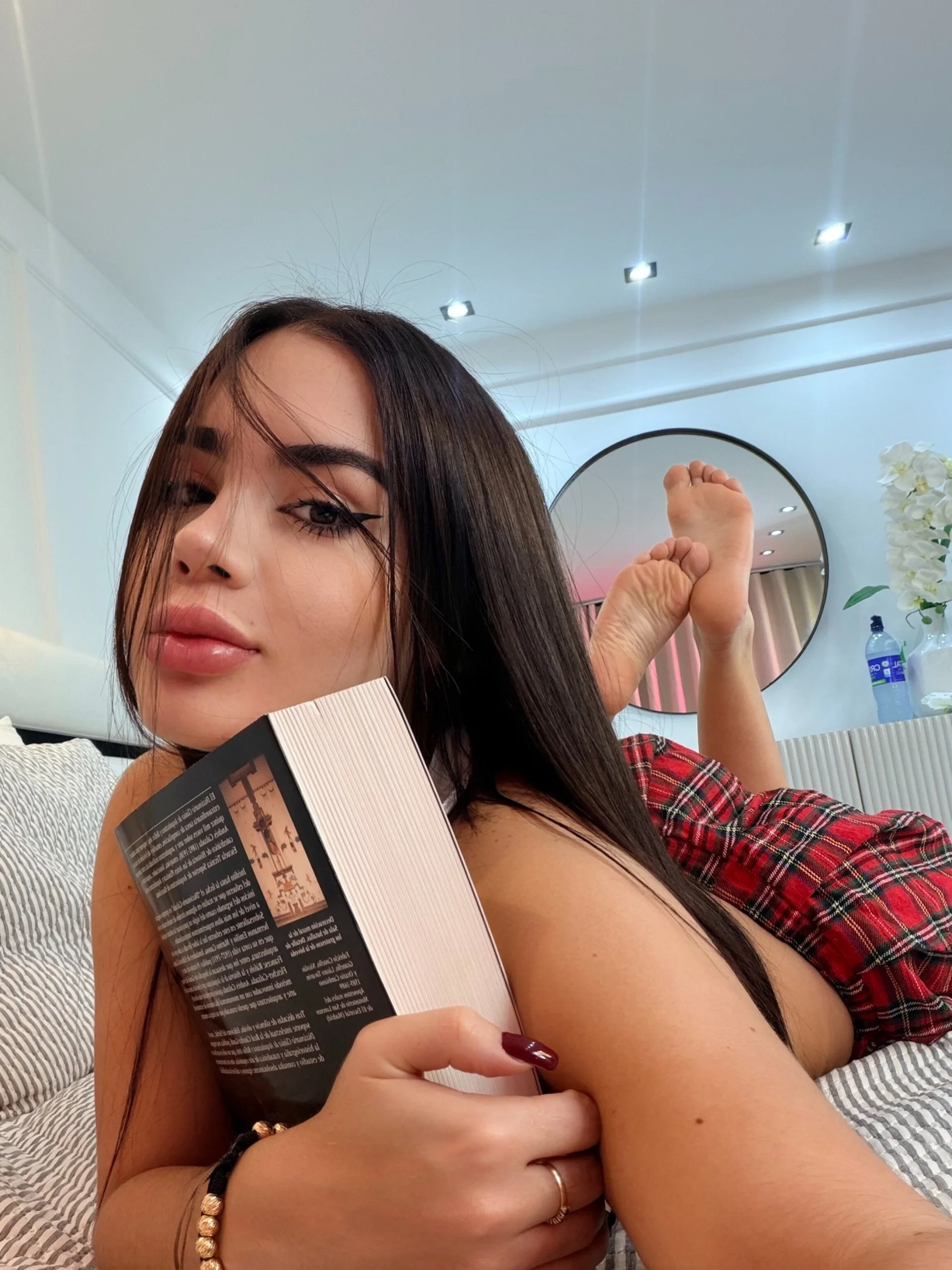 XXX Porn Photo of Nude MaddyMay_ 58
