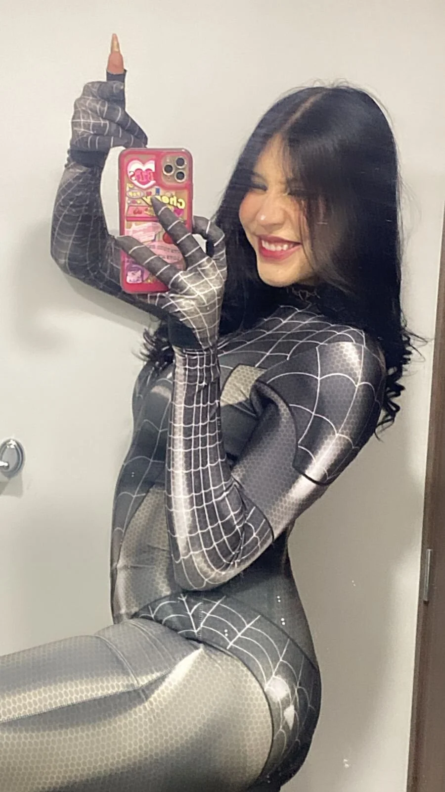 XXX Porn Photo of Nude im_sol_ 13