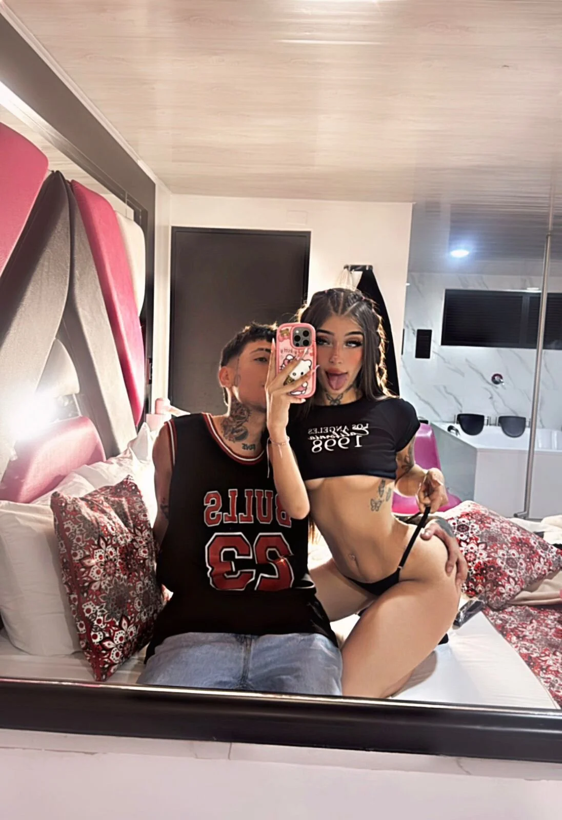 XXX Porn Photo of Nude Andrea_flow 25