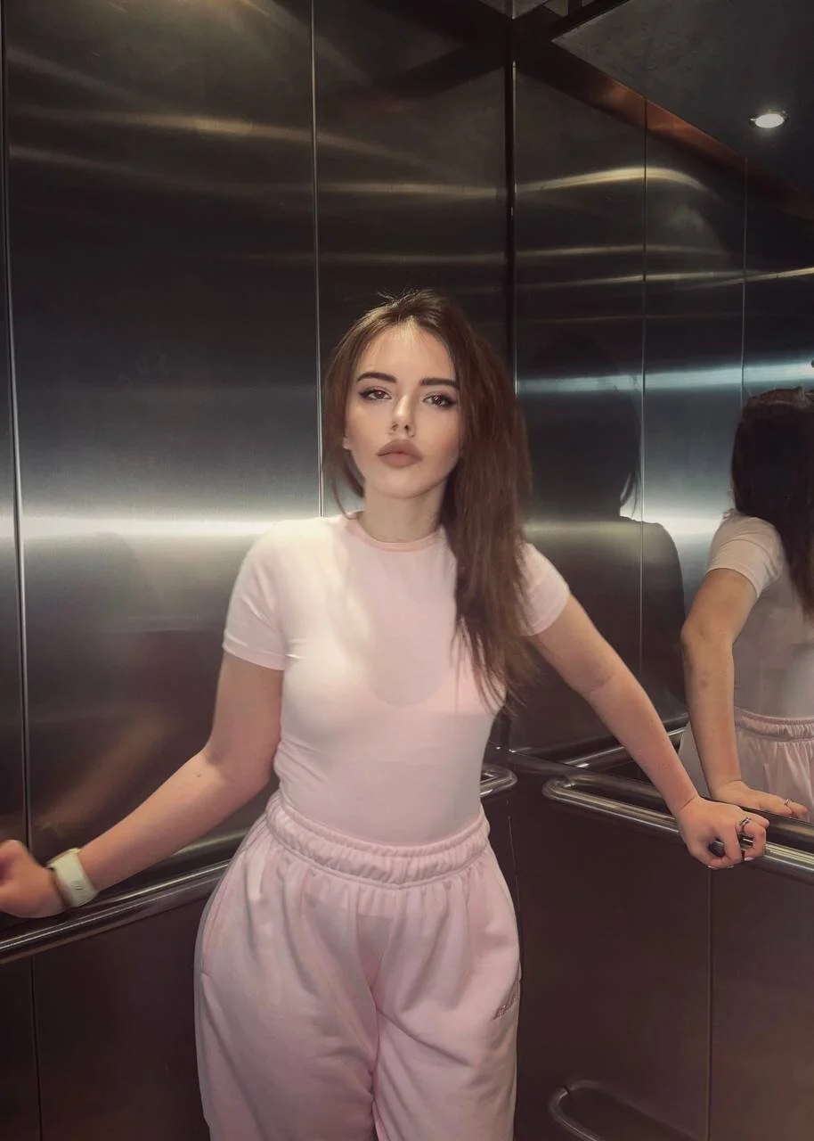XXX Porn Photo of Nude CeyaLier 2
