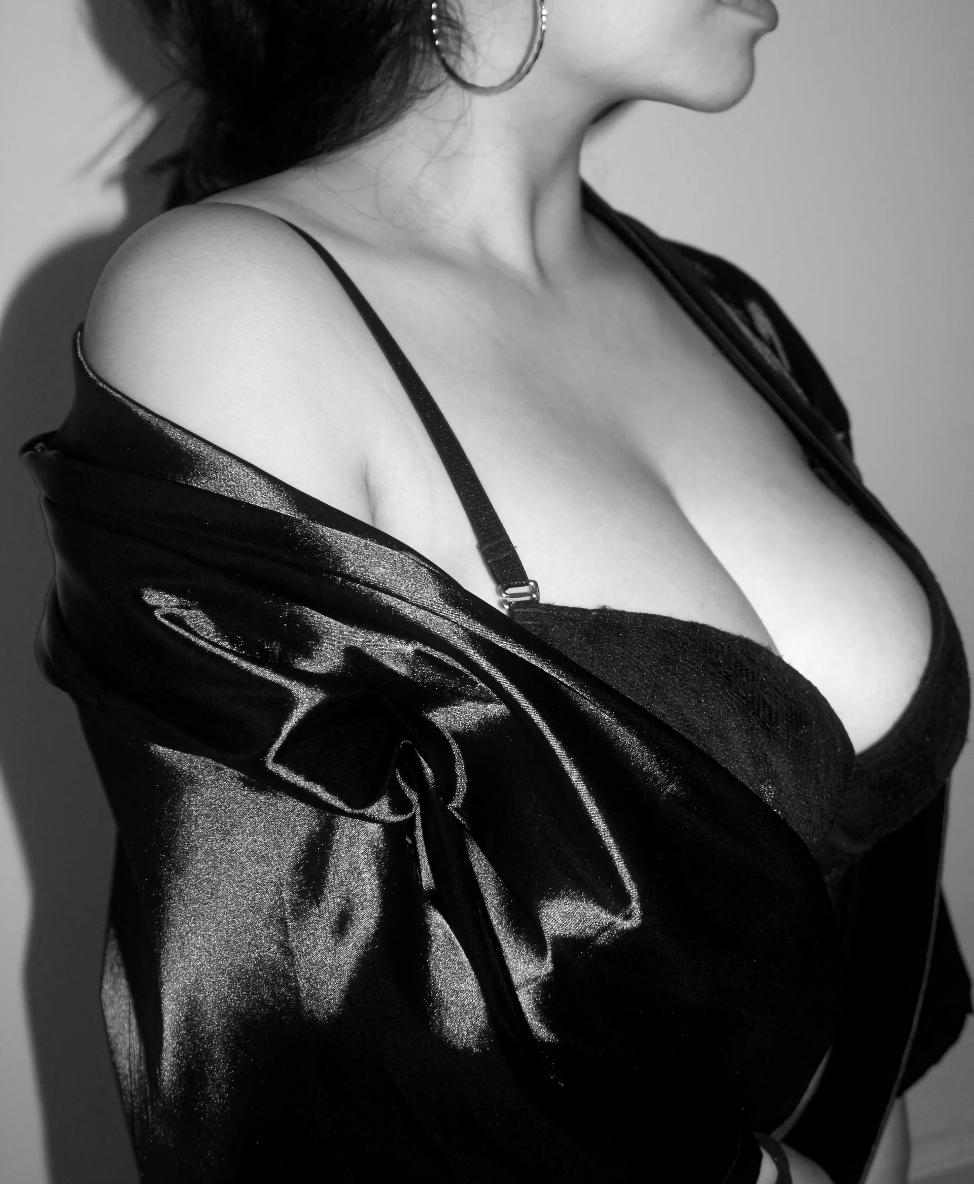 XXX Porn Photo of Nude moncerrat_luna 3