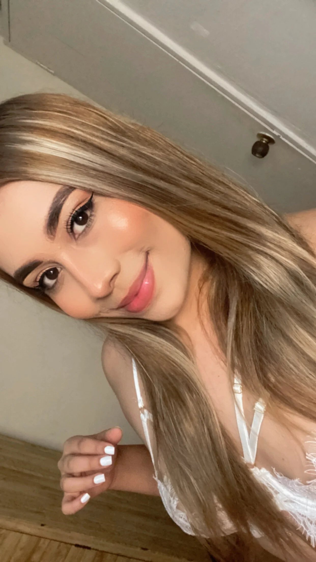 XXX Porn Photo of Nude _BellaSmith_ 16