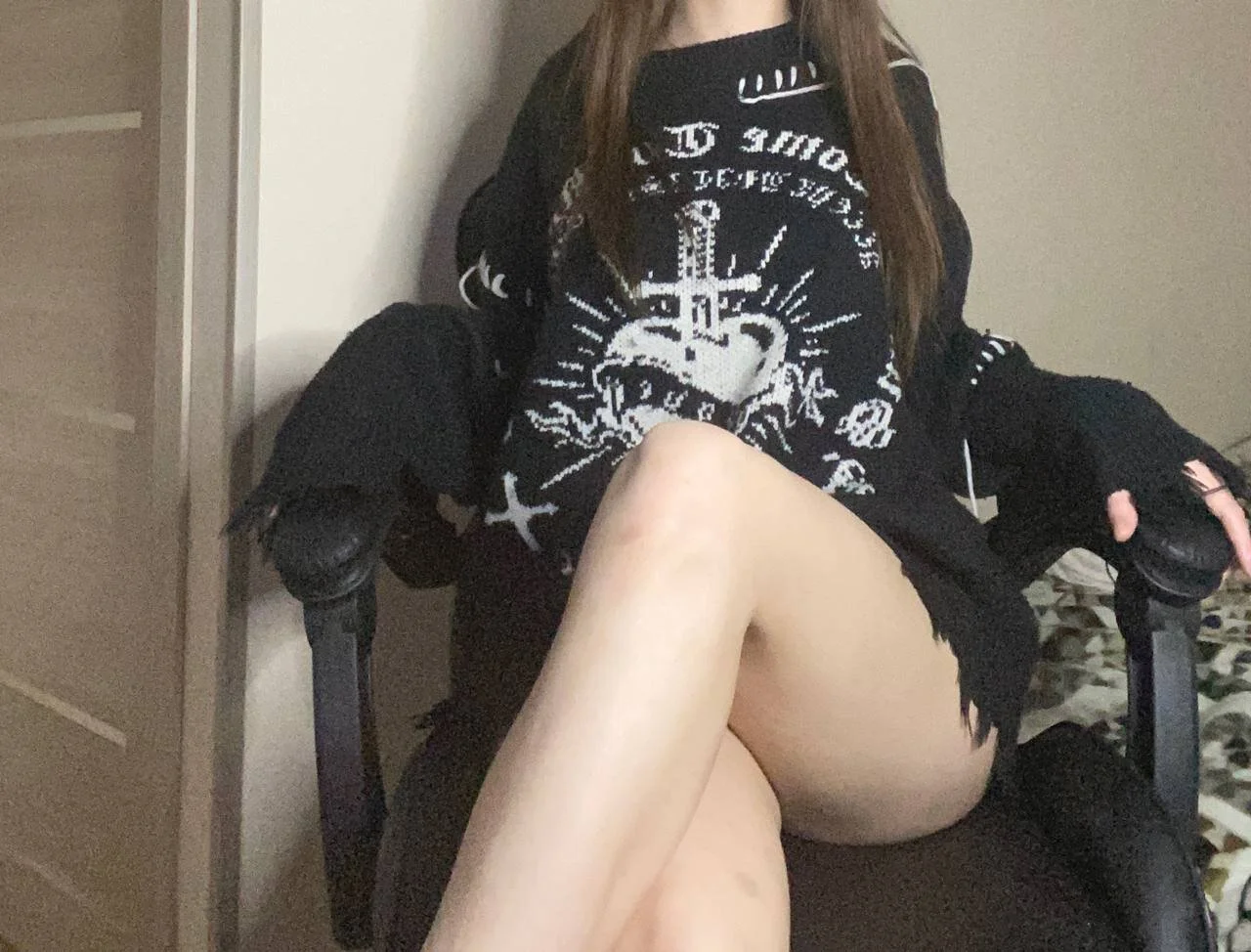XXX Porn Photo of Nude CutieWorm 43