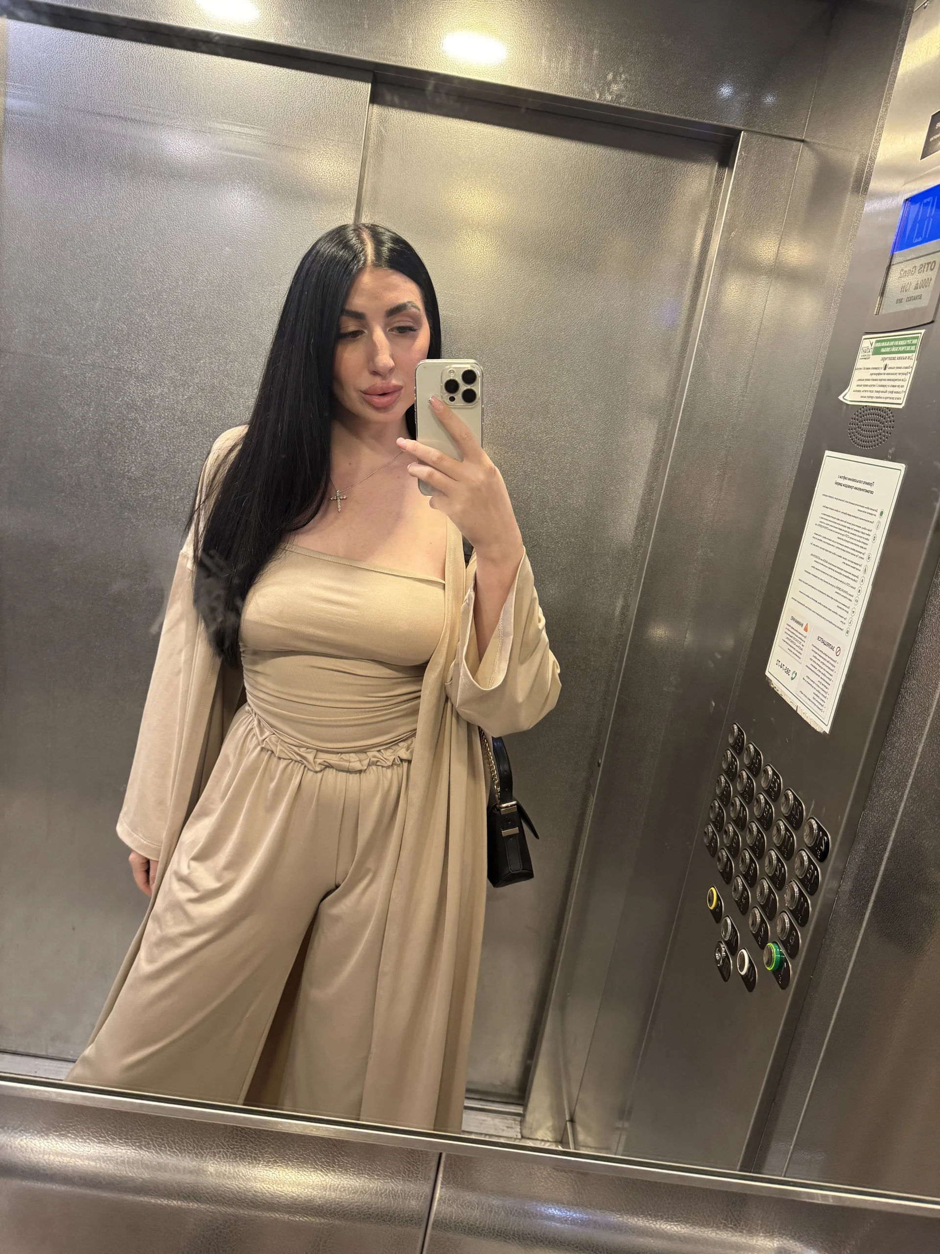 XXX Porn Photo of Nude Dora_TheExplorer 22