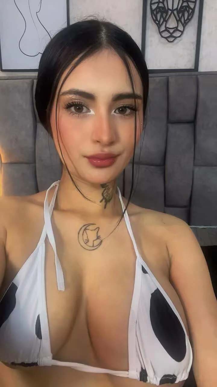 XXX Porn Photo of Nude Celine_Carter 4