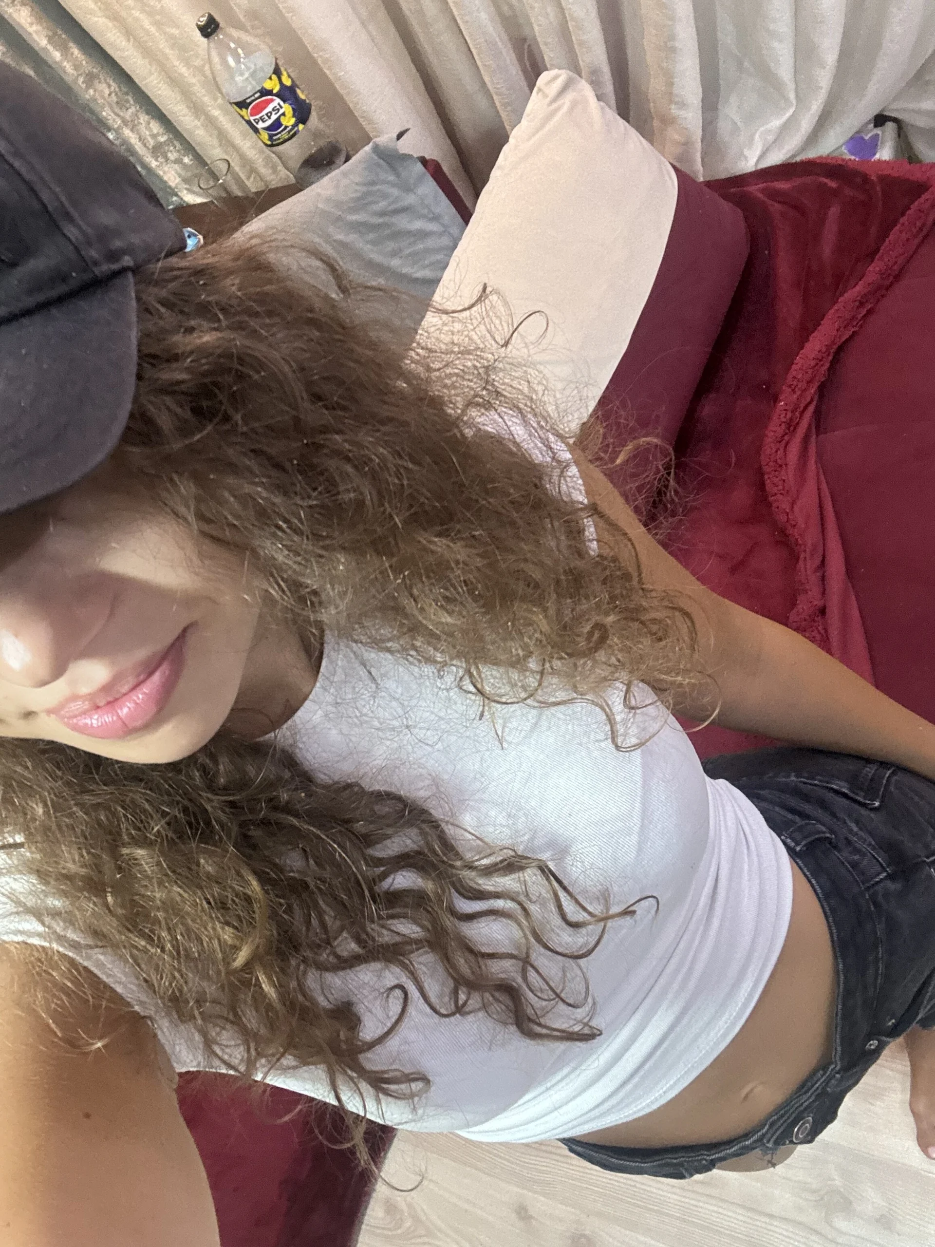 XXX Porn Photo of Nude bigbuttjeny 3