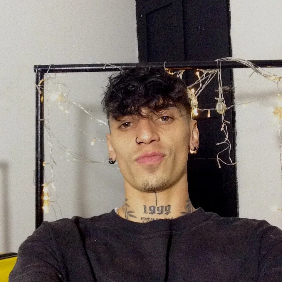 XXX Porn Photo of Nude alejo_greyx 1