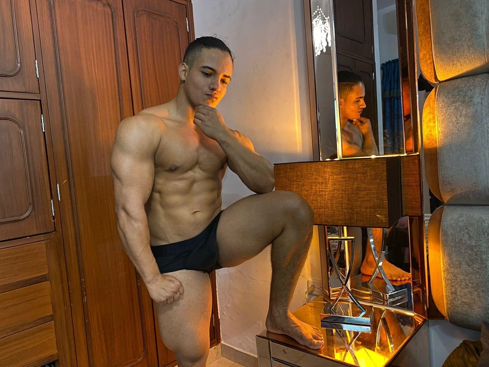 XXX Porn Photo of Nude jhon_nicolas 4