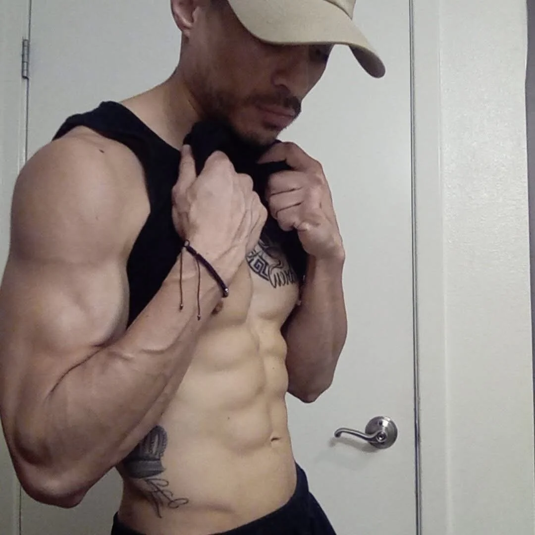 XXX Porn Photo of Nude tonyroks 2