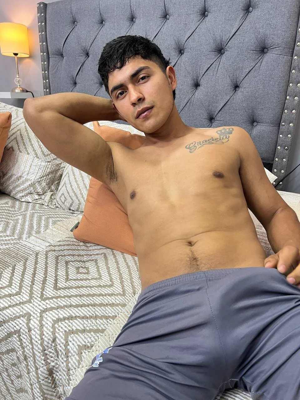 XXX Porn Photo of Nude alexx_leon 1