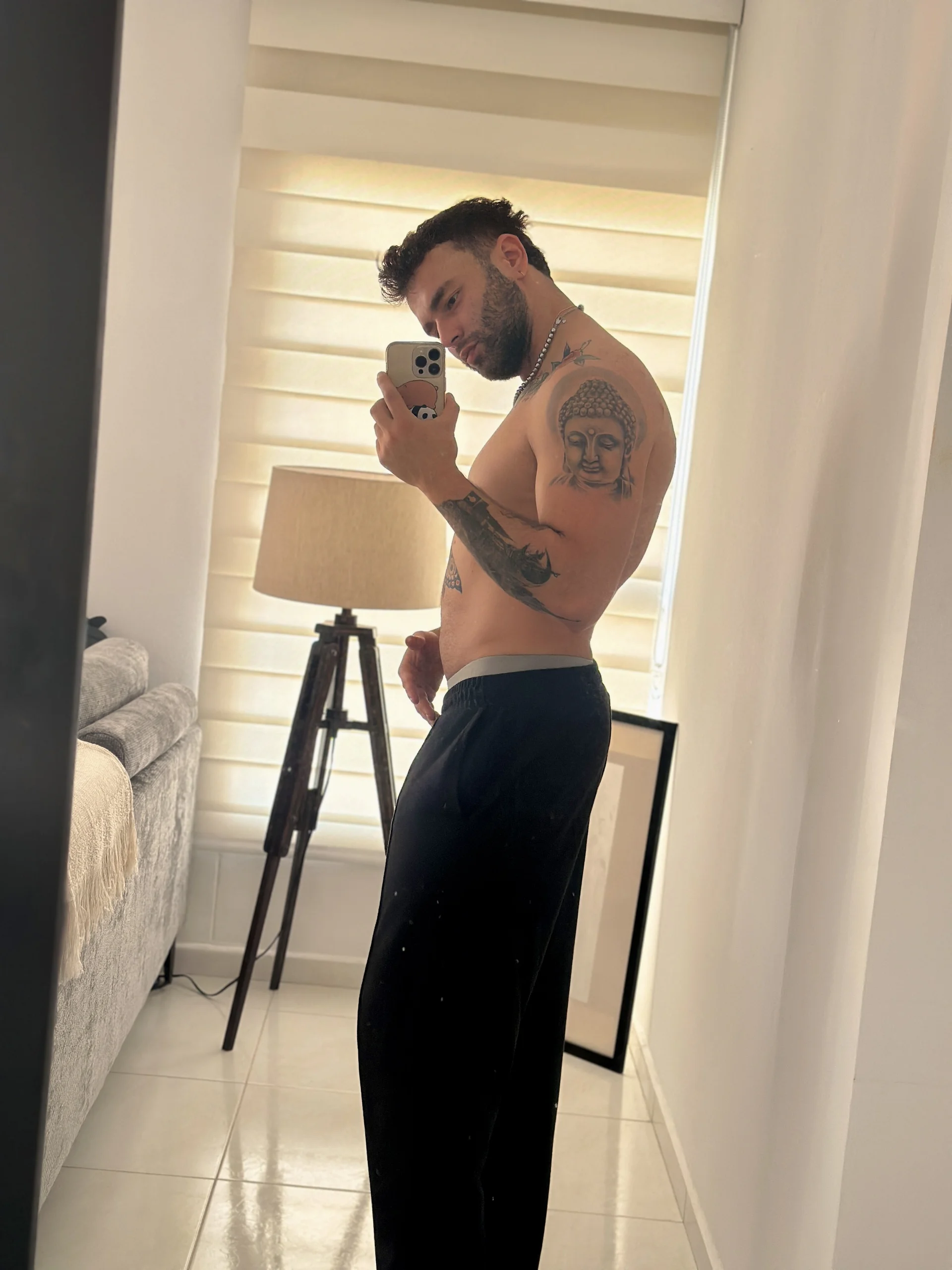XXX Porn Photo of Nude Diegoarctic 11