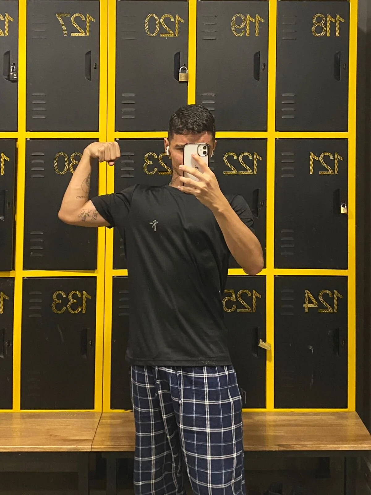 XXX Porn Photo of Nude Ian_Castillo_ 71