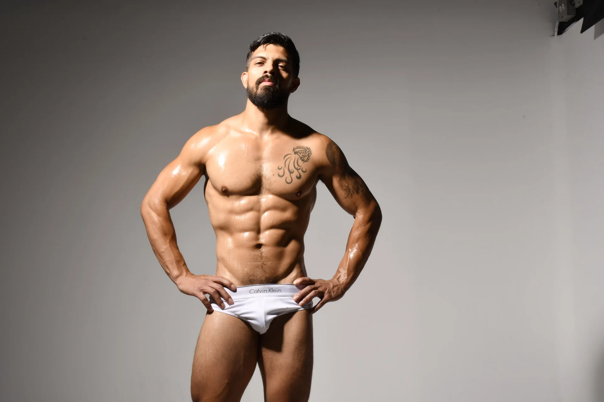 XXX Porn Photo of Nude DannSaenz 16