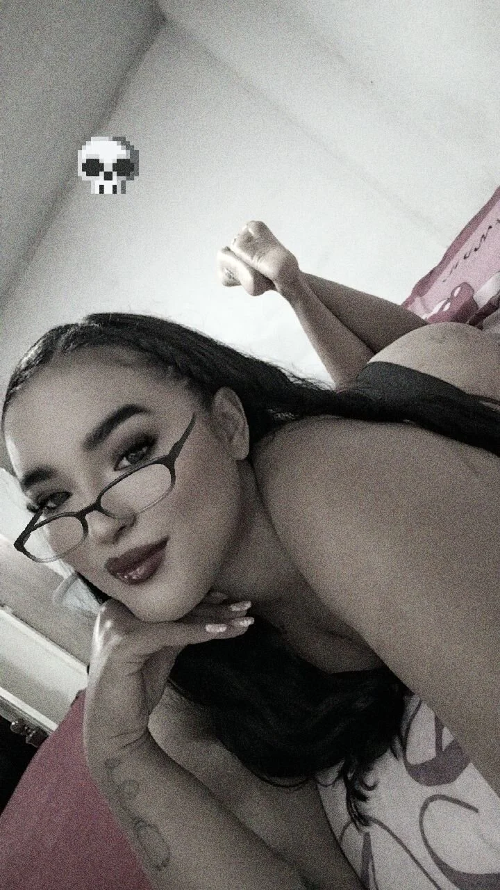 XXX Porn Photo of Nude Mara_Phone 4