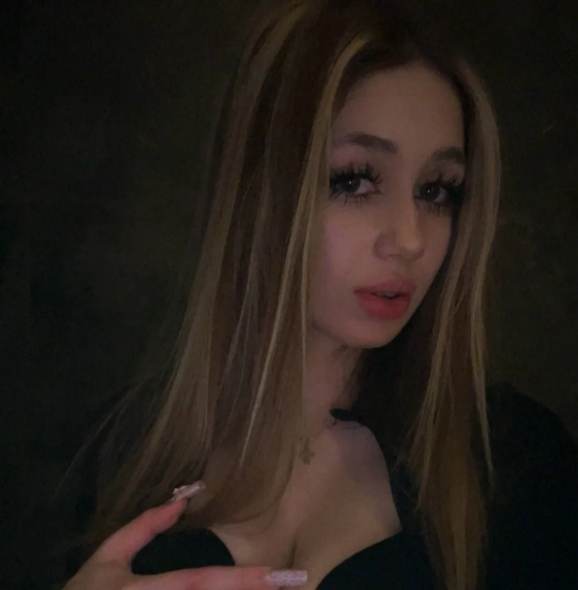 XXX Porn Photo of Nude laylaura 7