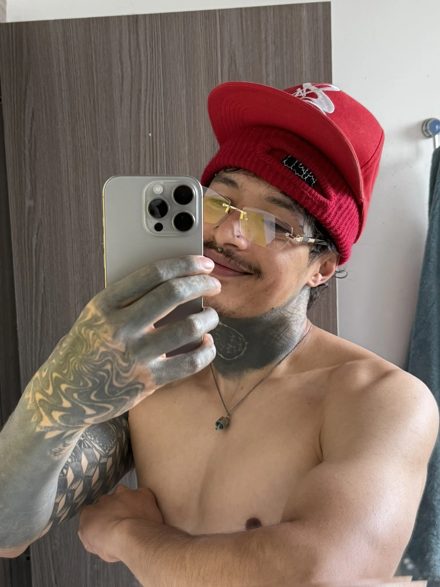 XXX Porn Photo of Nude trieone 3