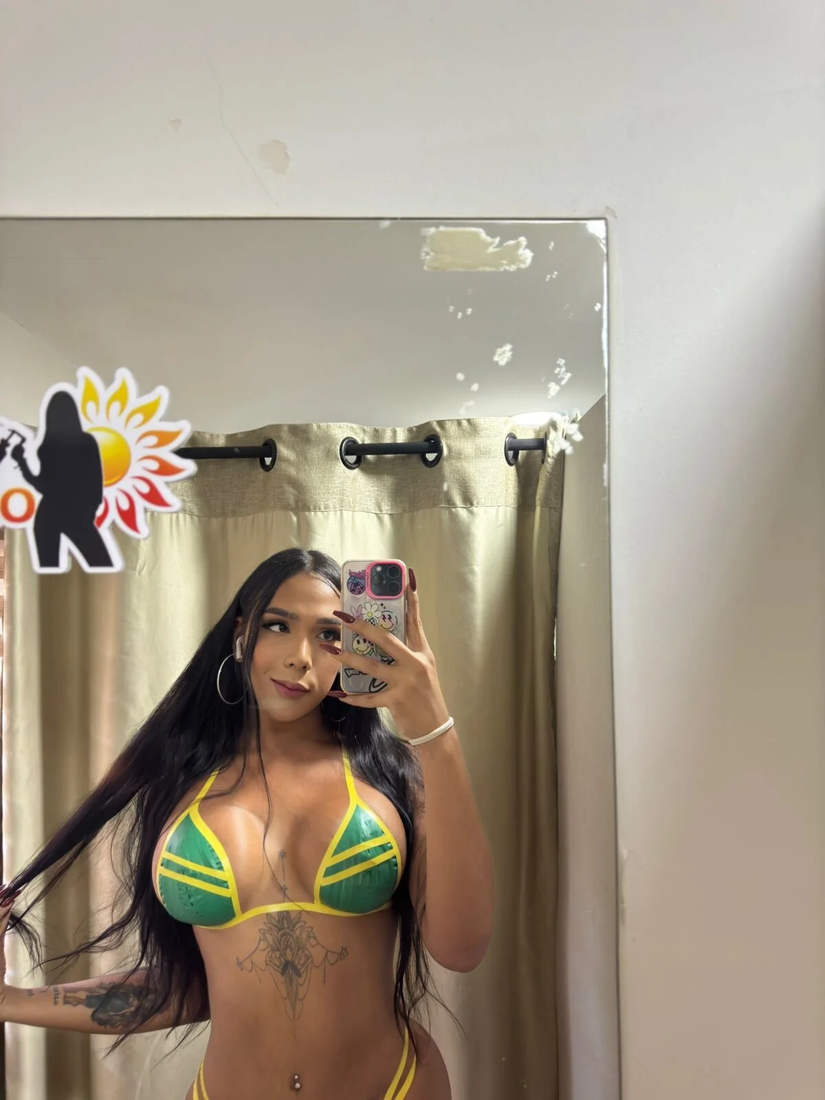 XXX Porn Photo of Nude BitchySalome 2