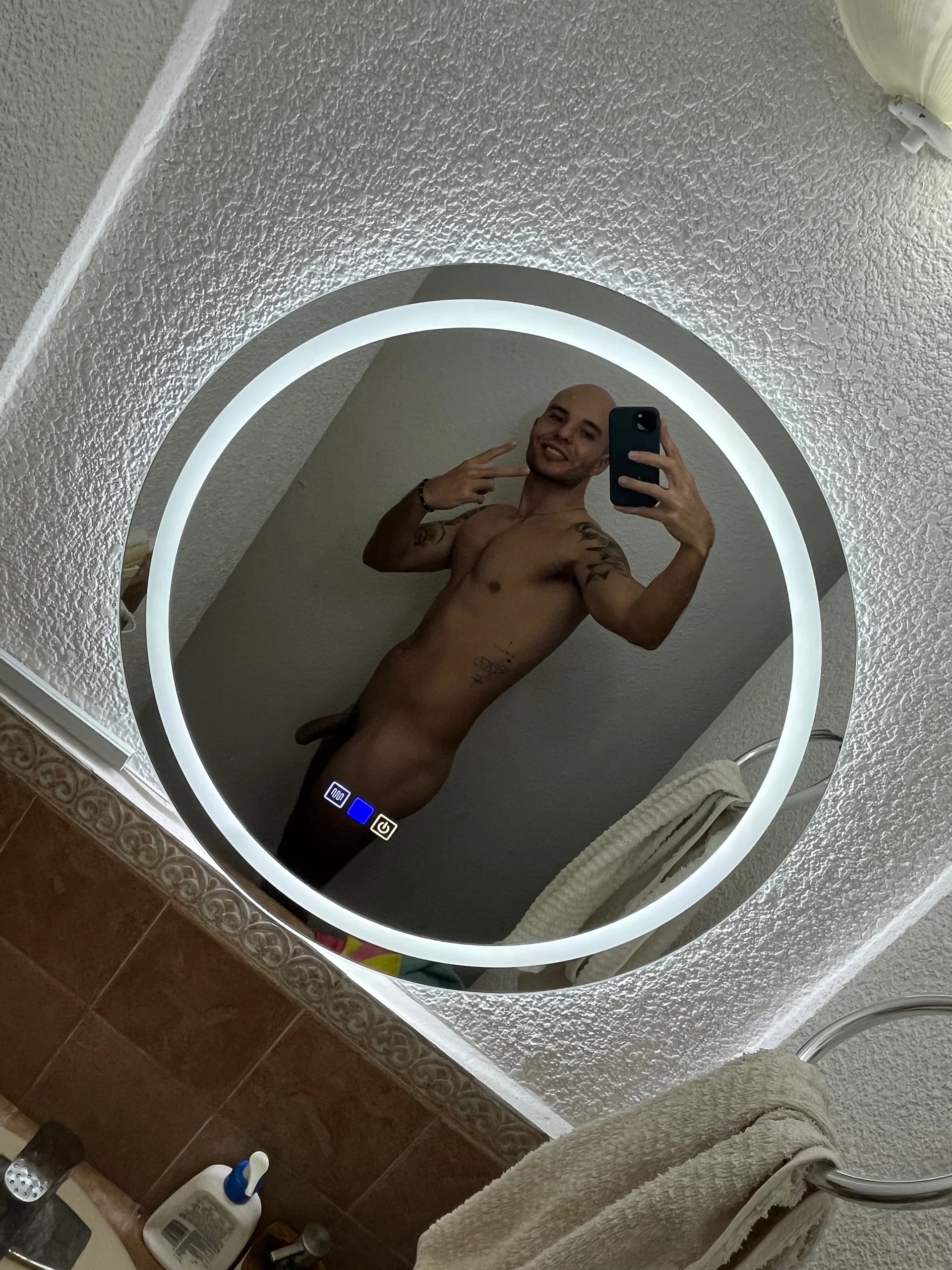 XXX Porn Photo of Nude LatinStraight5 1