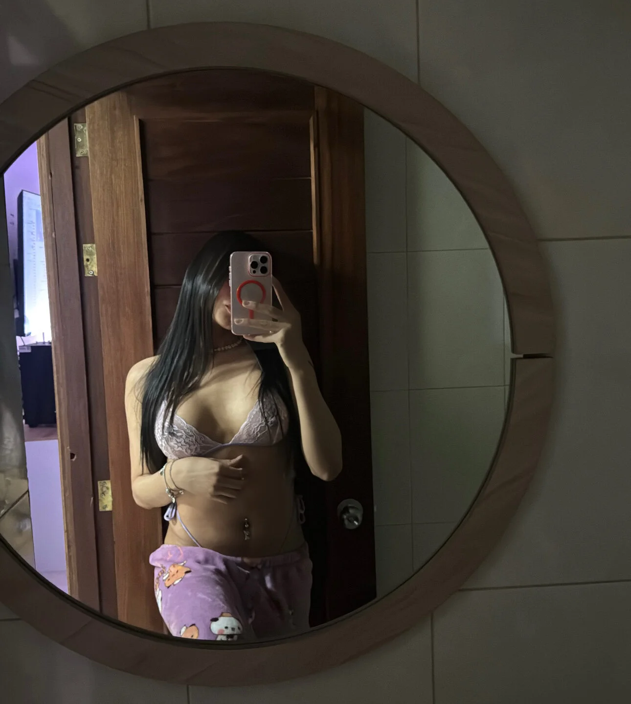 XXX Porn Photo of Nude alee_lenoxx 93