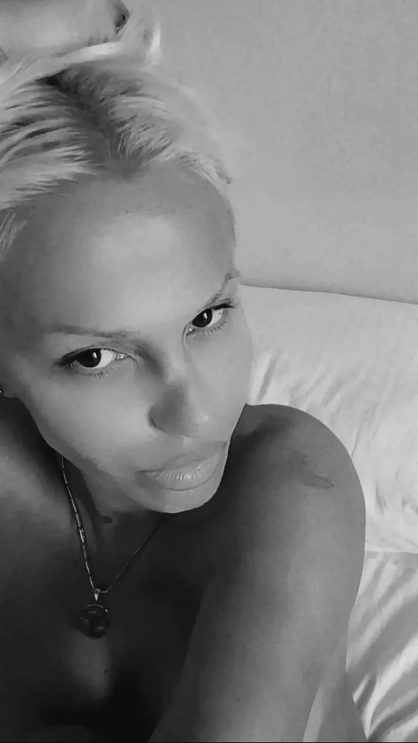 XXX Porn Photo of Nude DeborahXPorn 16