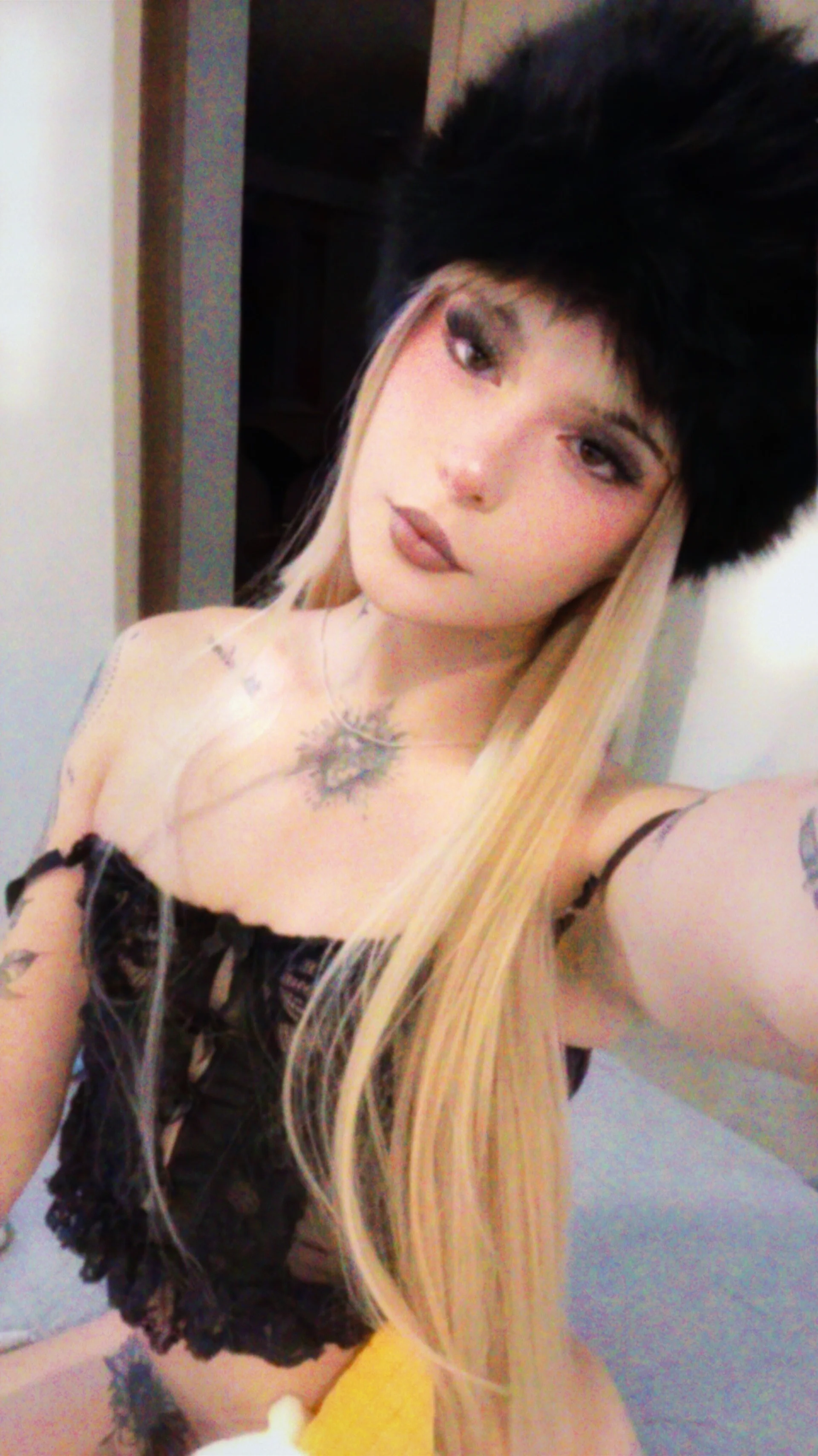 XXX Porn Photo of Nude sweetslola 6