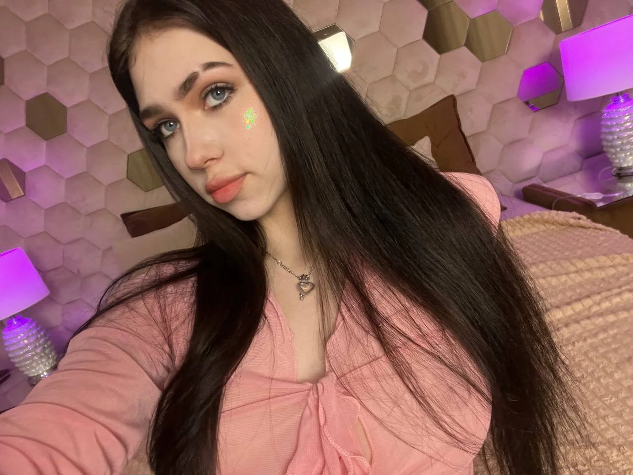 XXX Porn Photo of Nude FetishForCassie 2