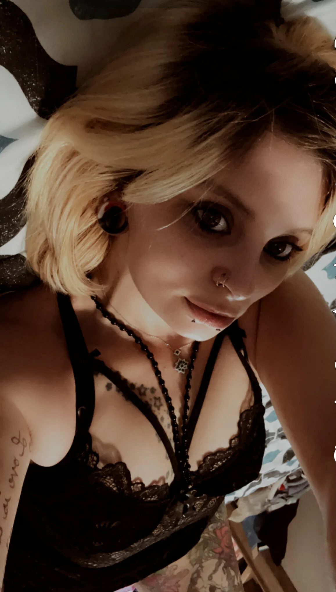 XXX Porn Photo of Nude ZeelaXoXo 7