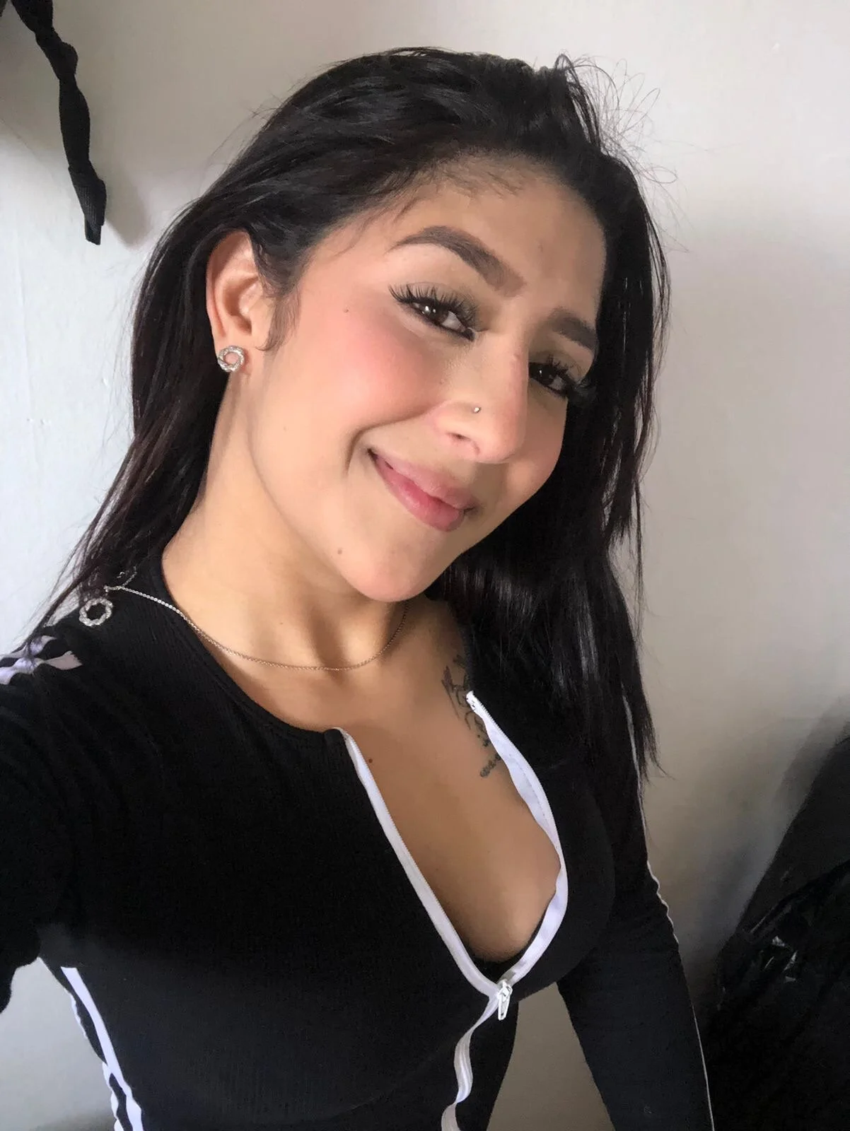 XXX Porn Photo of Nude shuaminy_01wed 1