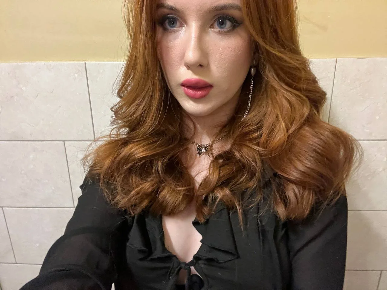 XXX Porn Photo of Nude HellyNow 7
